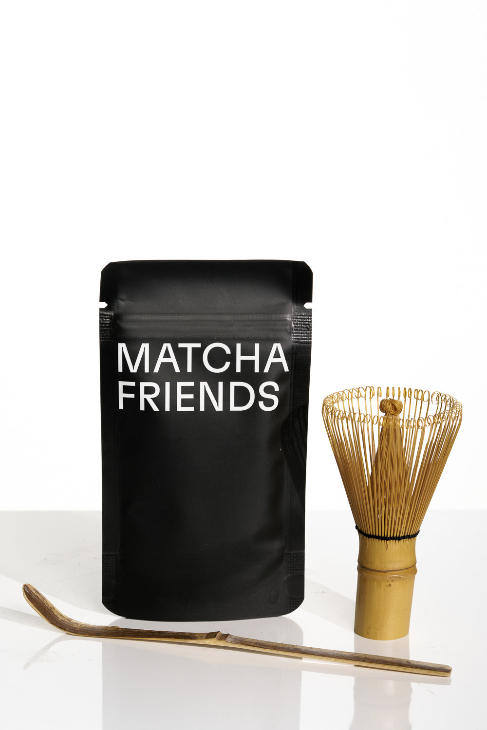 Ceremonial Matcha Set mit Chasen, Ceremonial Matcha und Bambus Löffel